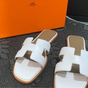 Hermes Women’s Sandals